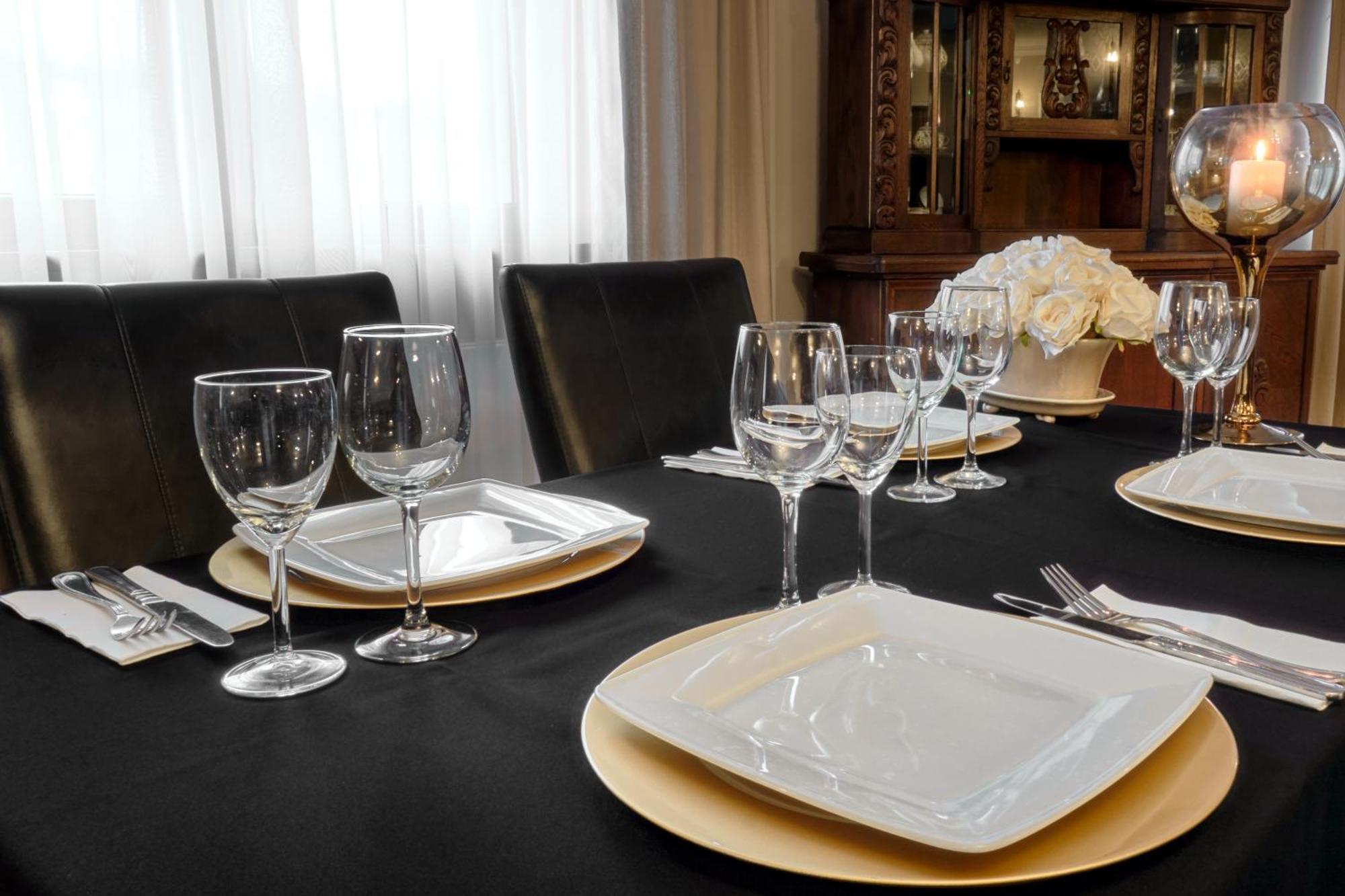 Restauracja Perla Hotel Oborniki Śląskie Екстериор снимка